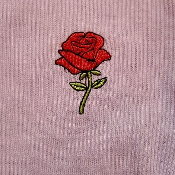 NWT Rue 21 Women's Lavender Long Sleeve Tee Size Small - Picture 2 of 5